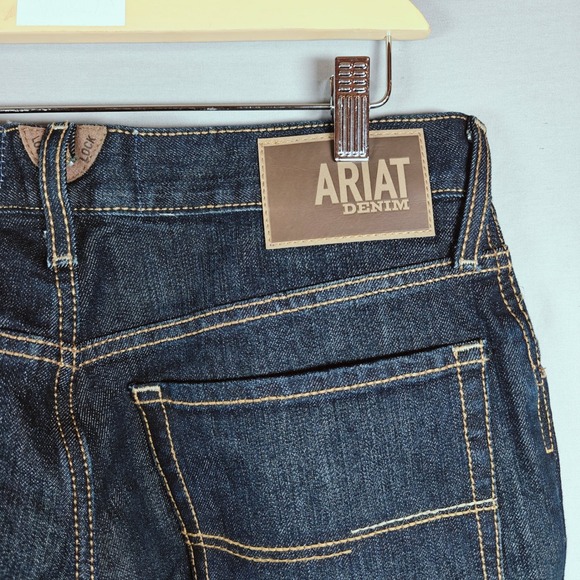 Ariat Mens M4 Relaxed Boot Cut Dark Wash Denim Jeans Size 31x30 - Picture 4 of 16